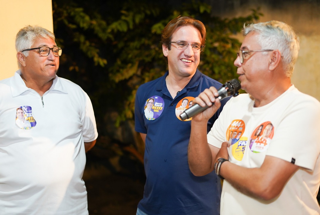 Registro de Marcelo Sobral com participantes e lideranças ao final do encontro