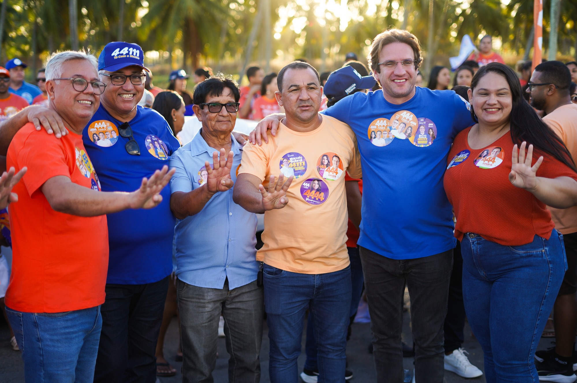 Registro de famílias e participantes durante a carreata